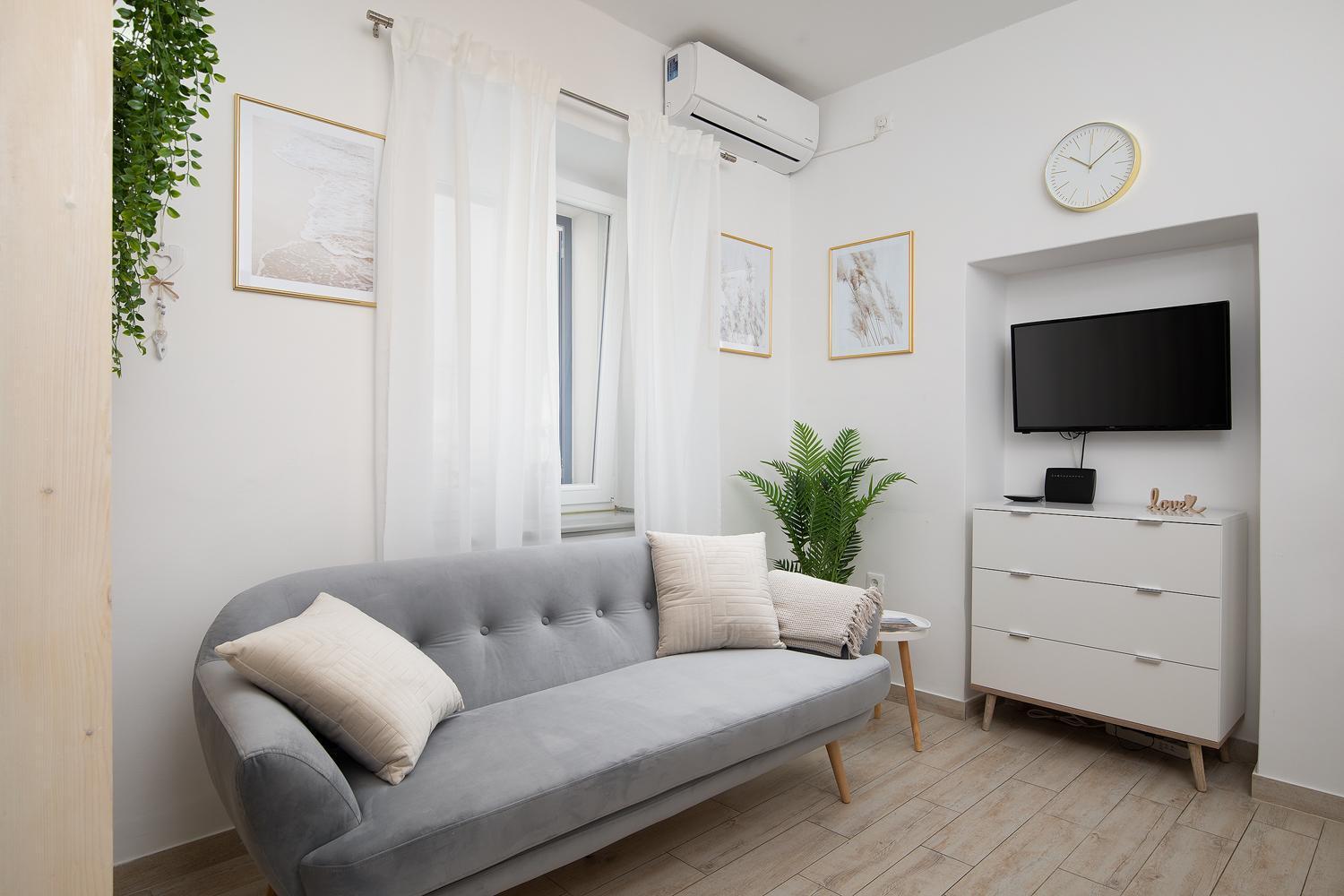 Elegant Apartment Next To Arena Pula Eksteriør billede